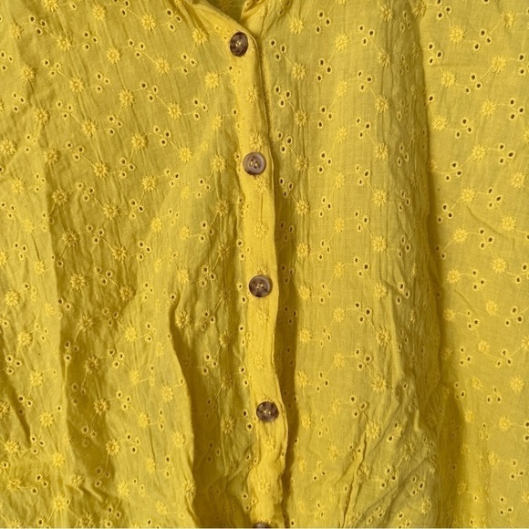Kontrol Yellow Button Down tie Blouse - Picture 2 of 5